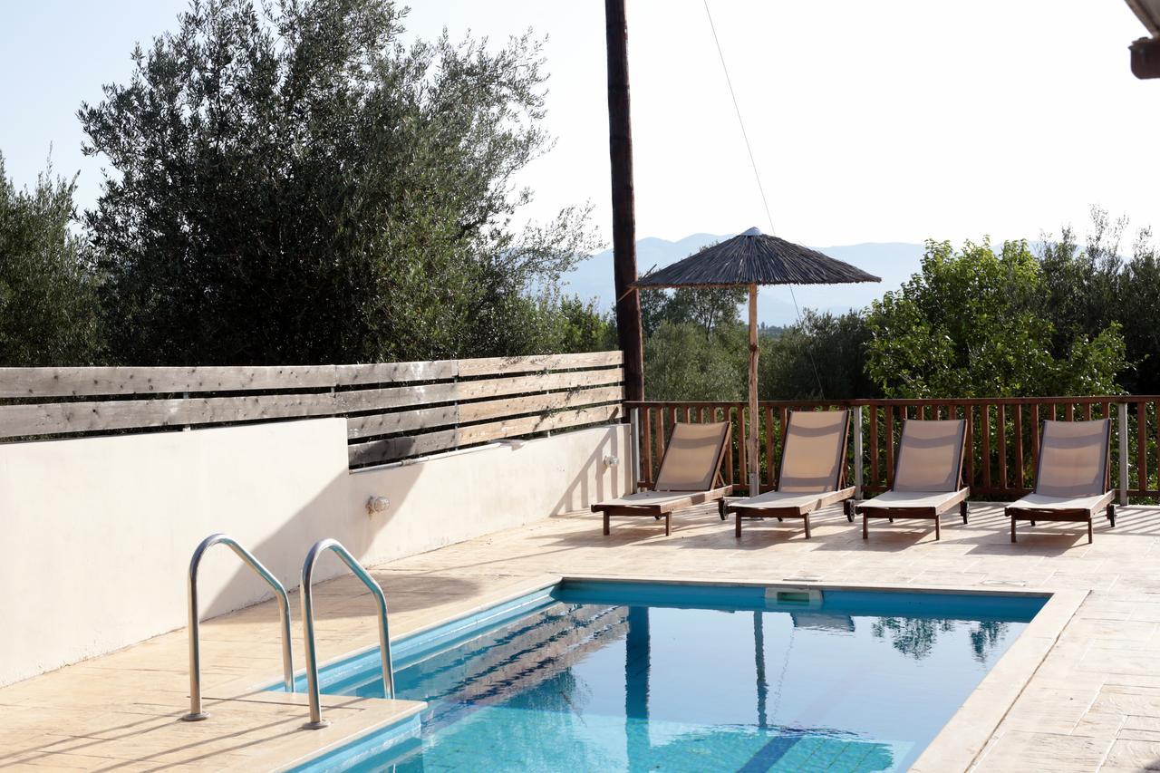 Ionian Balcony Apartment Lixouri Exterior photo