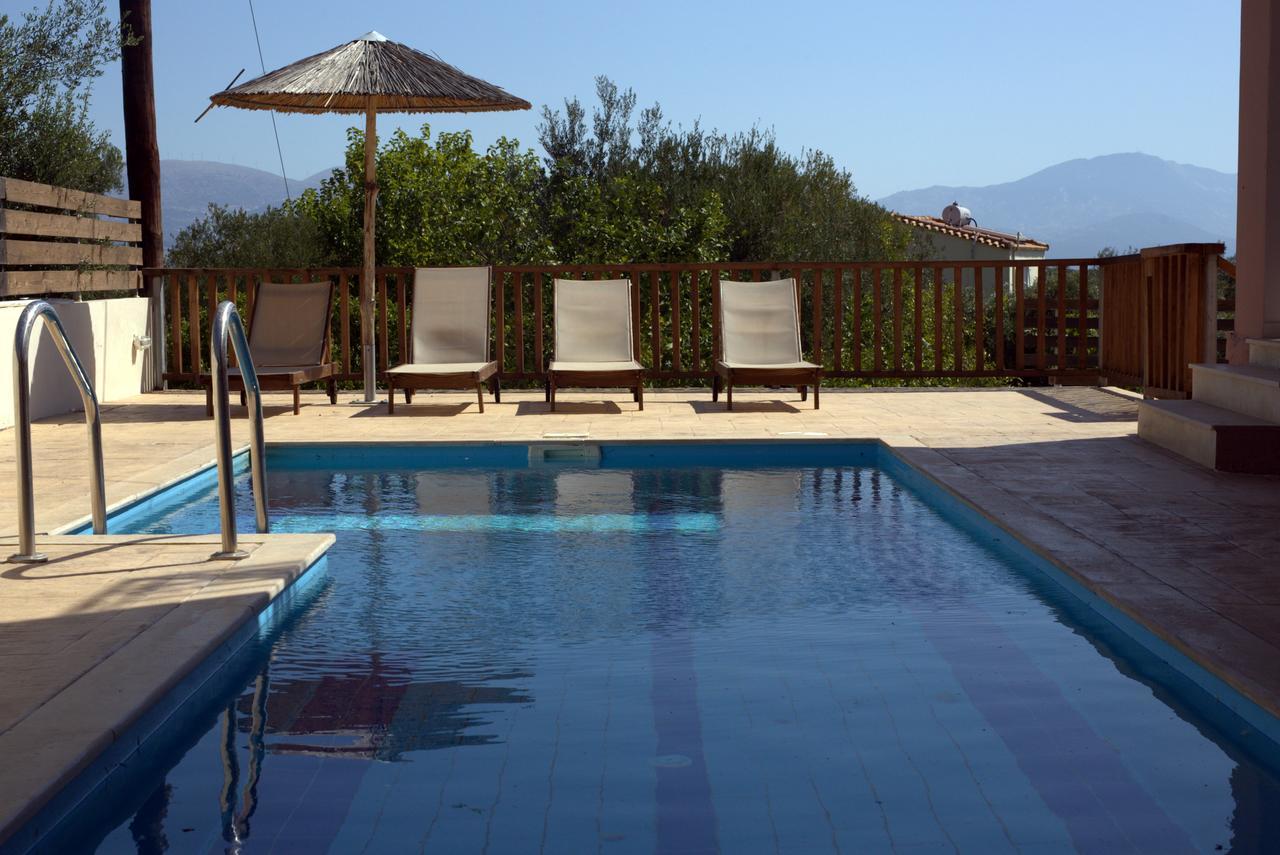 Ionian Balcony Apartment Lixouri Exterior photo
