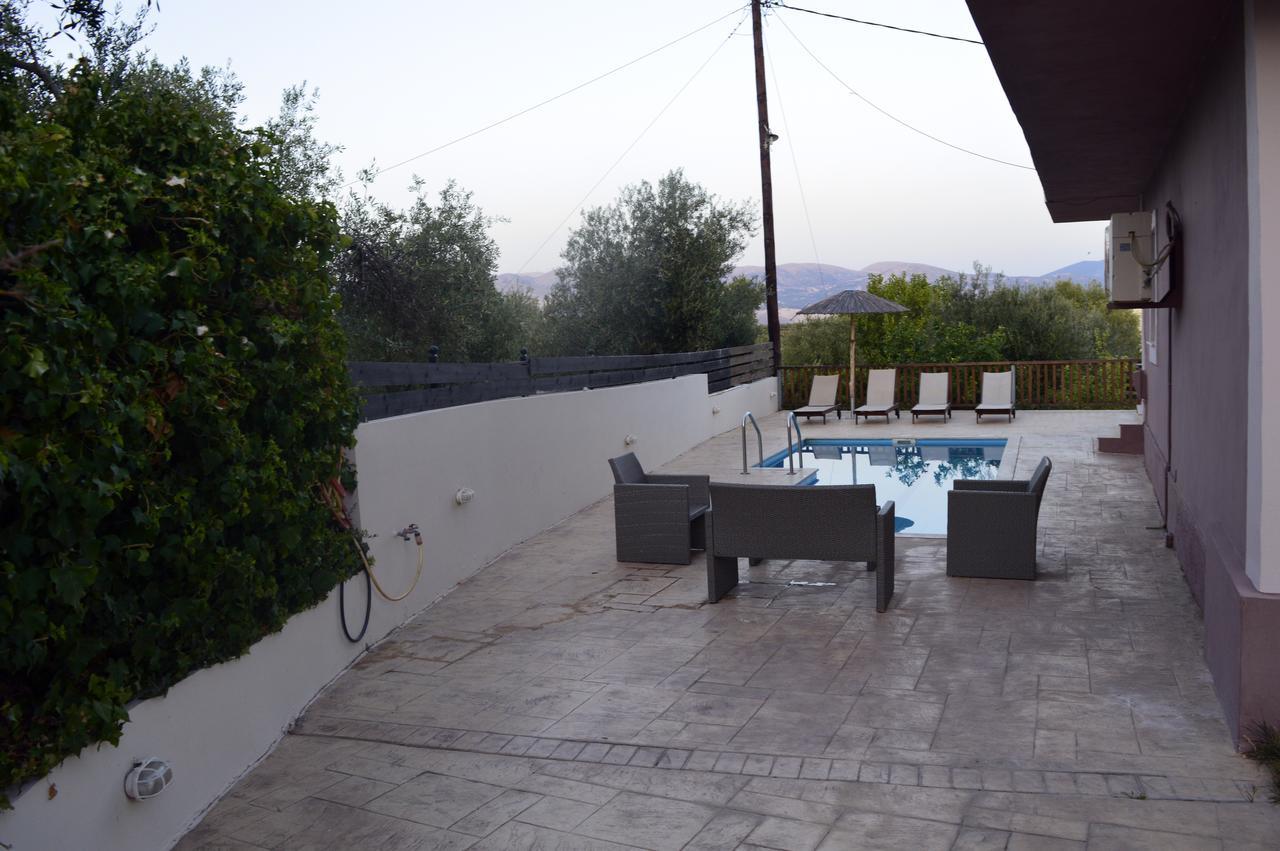 Ionian Balcony Apartment Lixouri Exterior photo