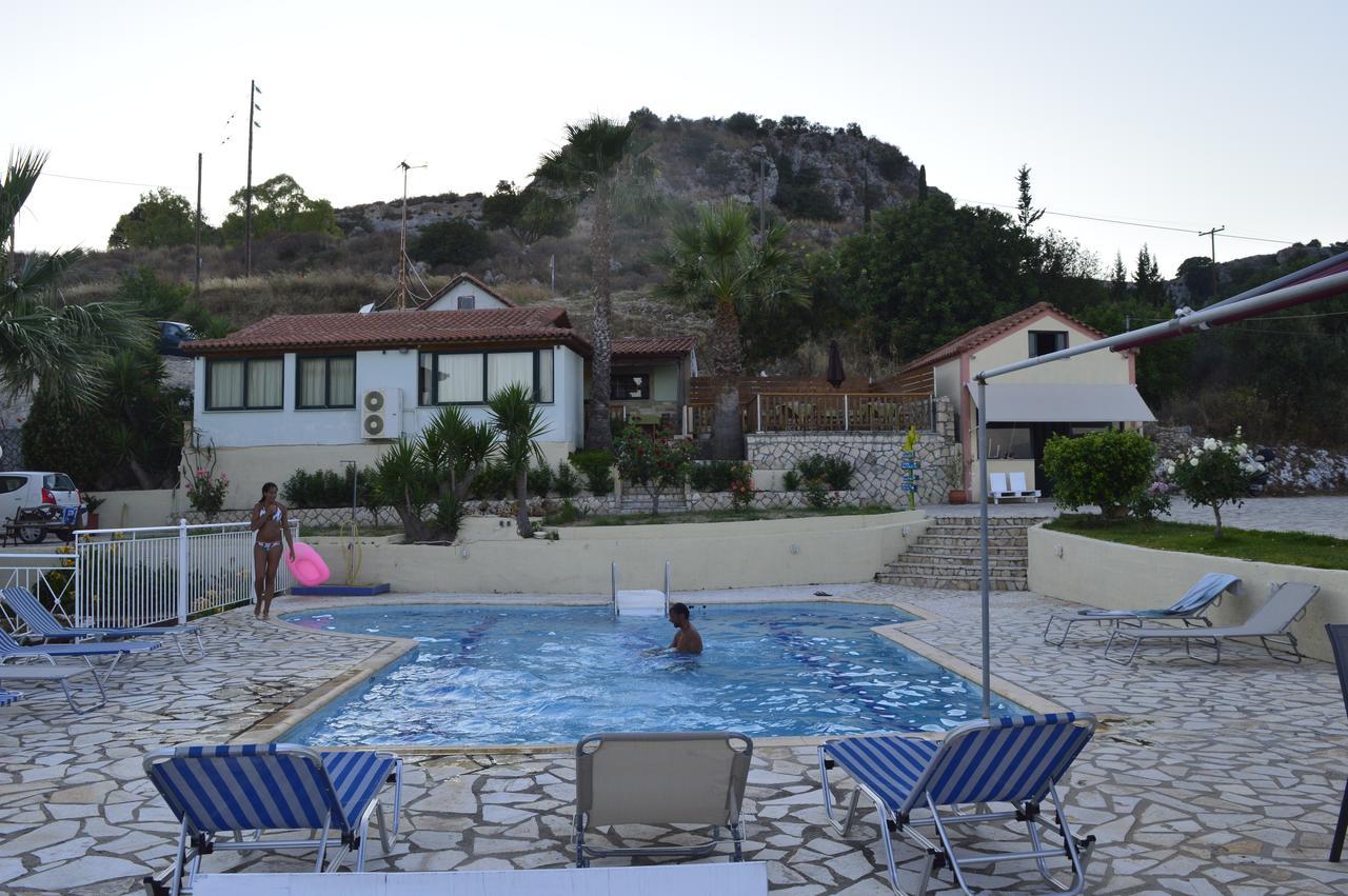 Ionian Balcony Apartment Lixouri Exterior photo