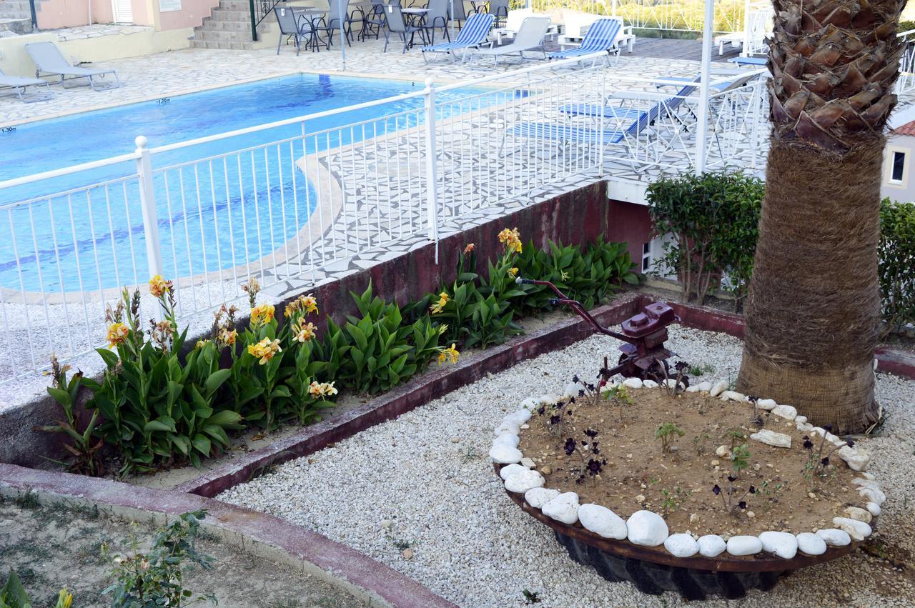 Ionian Balcony Apartment Lixouri Exterior photo